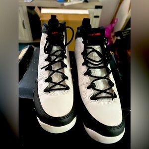 Jordan 9 retro black white red  size 6.5y nib